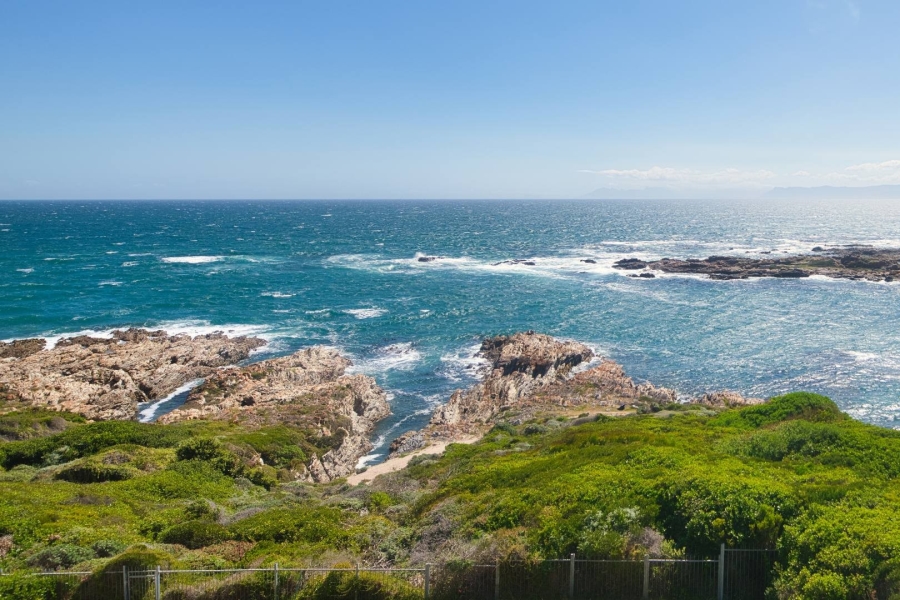 5 Bedroom Property for Sale in De Kelders Western Cape